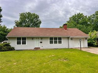 310 SW Lakeview Blvd, Lees Summit, MO 64063