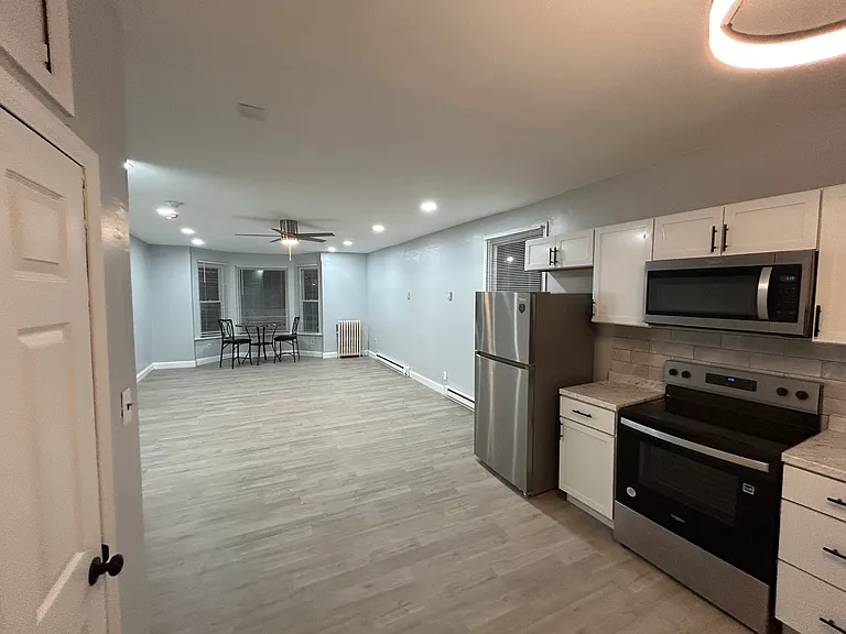 173 W Ridge St #4 — Photo 15