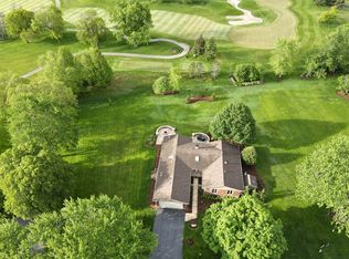 137 Hillcrest Ct, Barrington, IL 60010