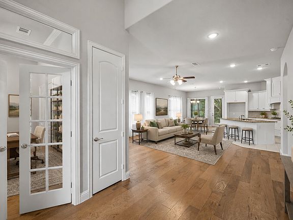 3rd image of 1524 Sonnet Dr