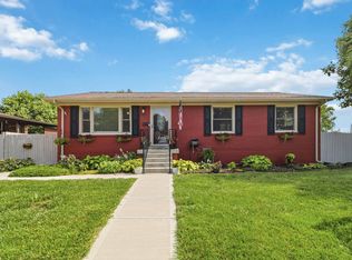 208 Westmoreland Ct, Georgetown, KY 40324
