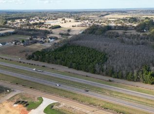 N Frontage Rd, Columbus, MS 39701