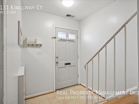 3rd image of 8131 Kingsway Ct