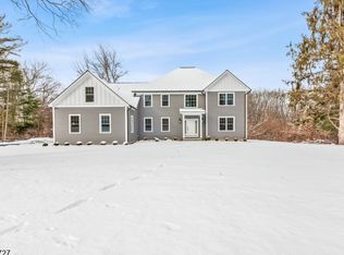 22 Furnace Rd, Chester, NJ 07930