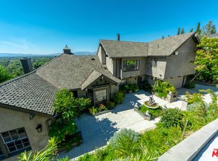 3772 Berry Dr, Studio City, CA 91604