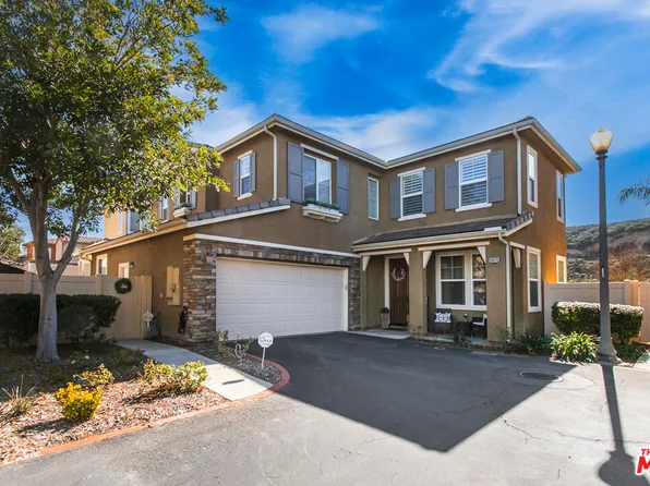 26070 Medici Ct, Santa Clarita, CA 91350