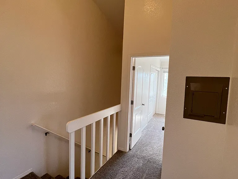 921 E Snohomish Ave #1 — Photo 12