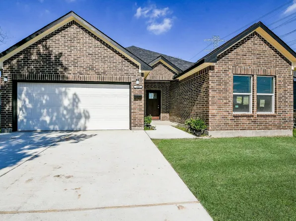 1009 13th St, Galena Park, TX 77547