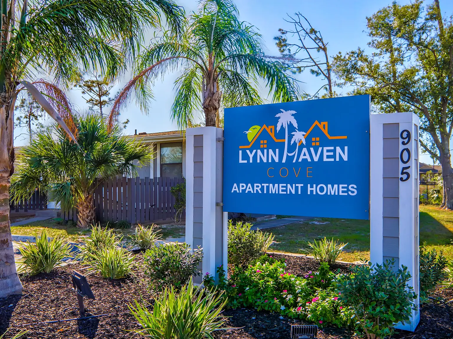 Lynn Haven Cove — Photo 2