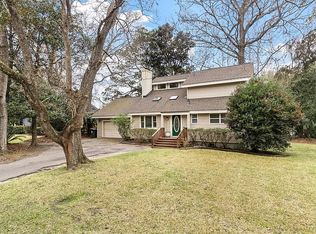 2 Pony Ln, Charleston, SC 29407