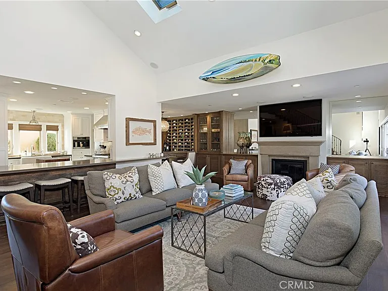 23711 Colima Bay — Photo 1