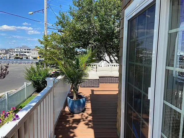 24 N Cornwall Ave — Photo 19
