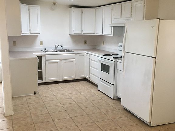 5th image of 3616 W Picacho Ave