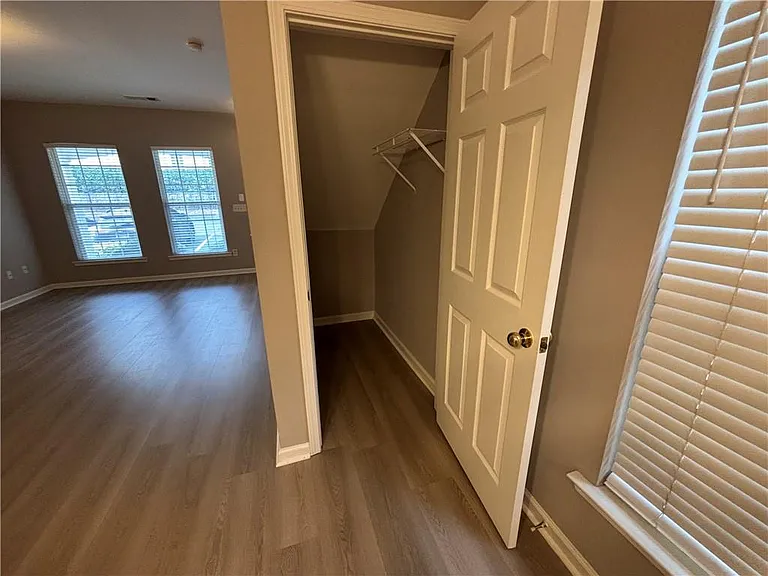 3300 Hidden Cove Cir — Photo 9