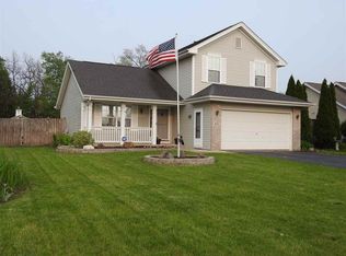 849 Bayfield Rd, Rockton, IL 61072