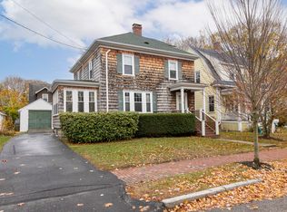 16 Wolcott St, Portland, ME 04102
