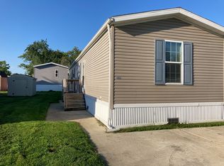 1863 Autumn Dr #41, Monroe, MI 48161