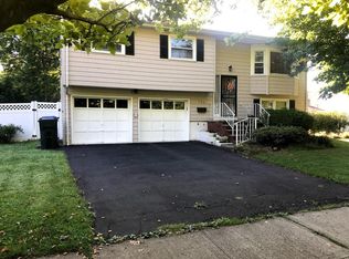 103 Gills Ln, Iselin, NJ 08830