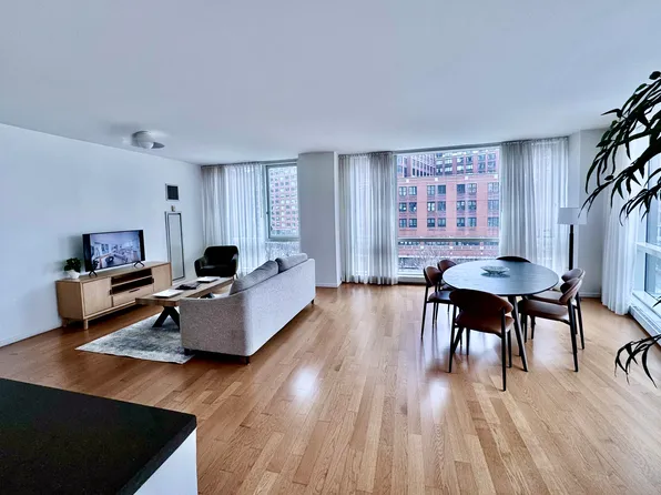 200 Chambers Street image 1 of 23