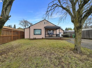 155 Hansen Ln, Eugene, OR 97404