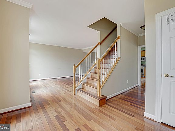 3rd image of 1843 Strickland Ct