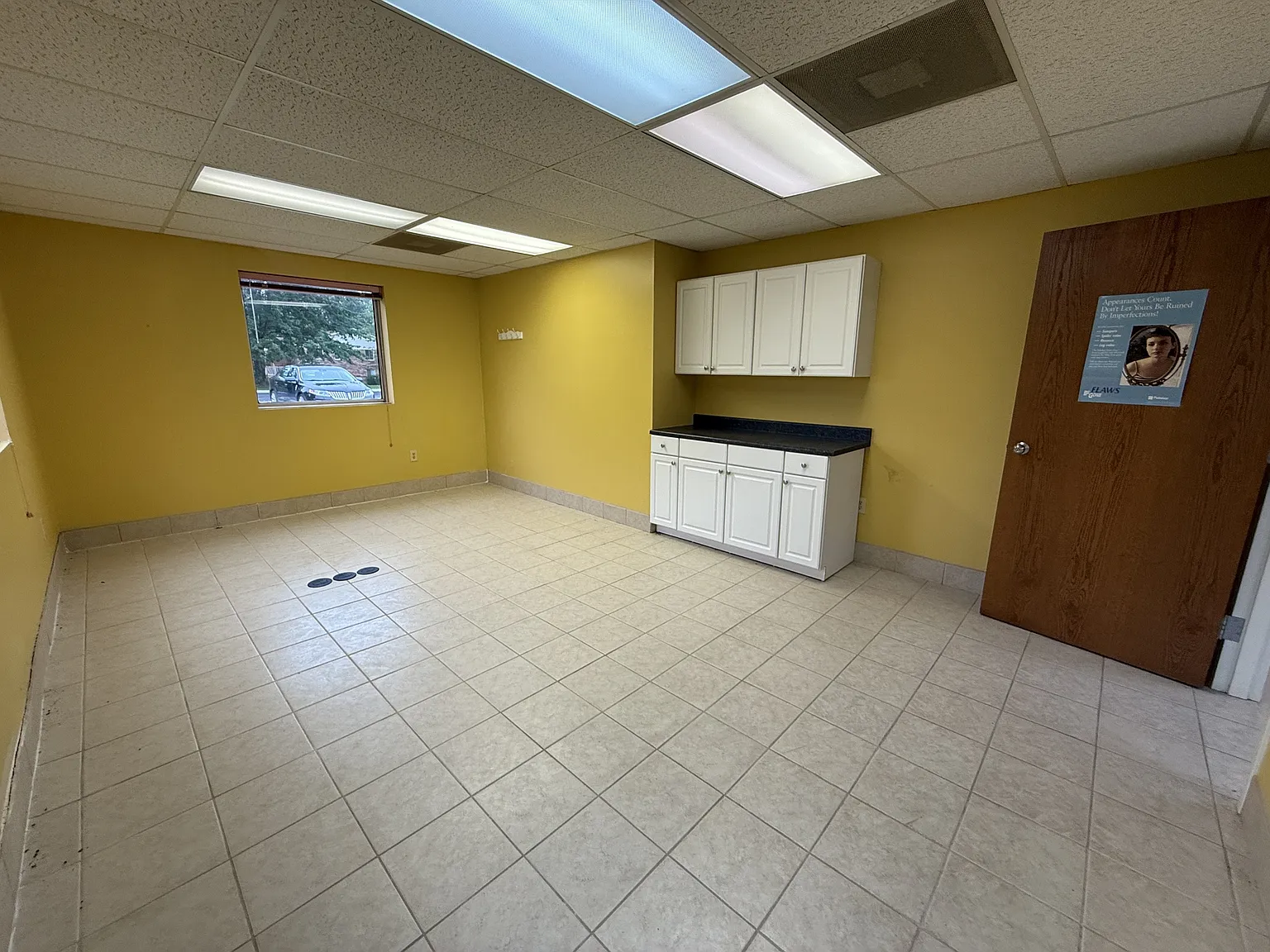 1230 Woodland Drive - 115 — Photo 4