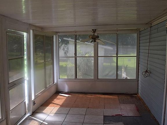 5th image of 11136 Country Haven Dr
