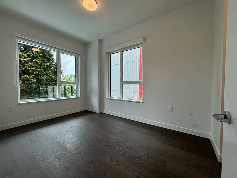 5168 Cambie St #213 — Photo 6