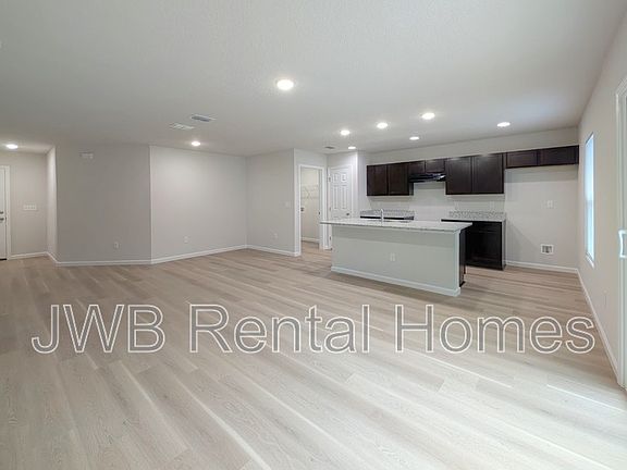4th image of 8928 5th Ave