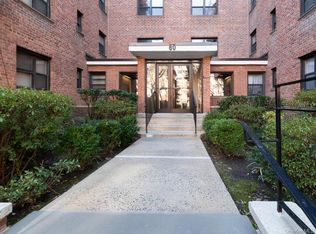60 White Oak Street #2-H, New Rochelle, NY 10801