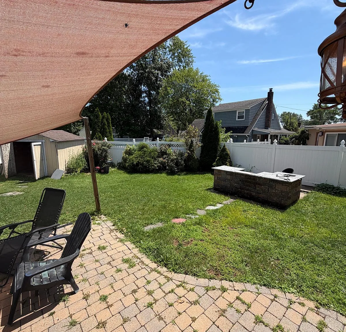 3 bed, $3,900 — Photo 2