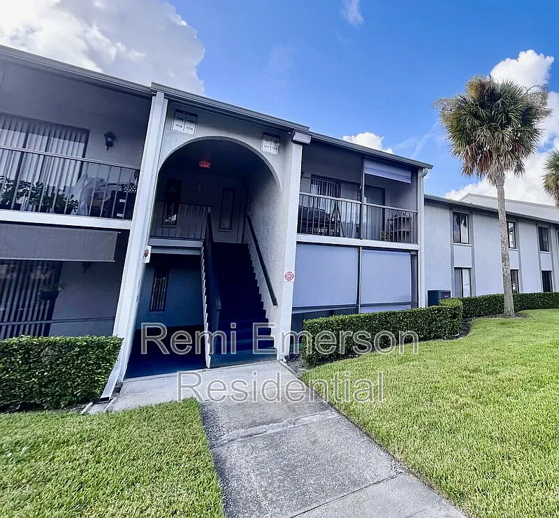 2 bed, 2.0 bath, 1025 sqft, $1,400 — Photo 1
