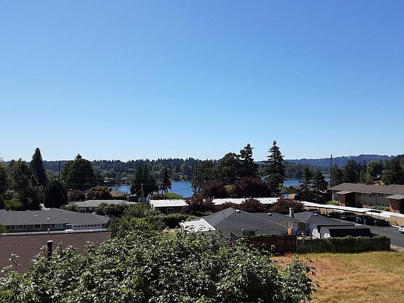 3rd image of 10415 SE Waverly Ct #37b3675f1