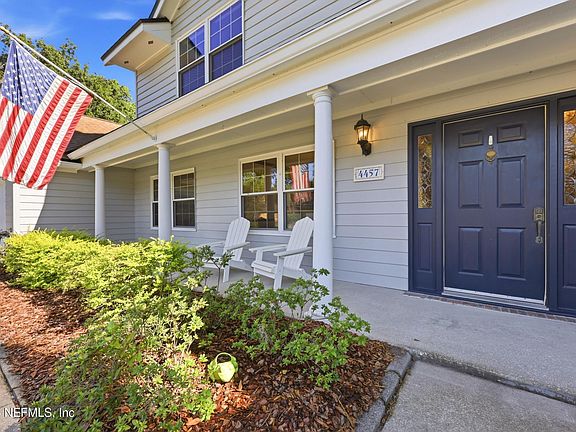5th image of 4457 BARRINGTON OAKS Drive