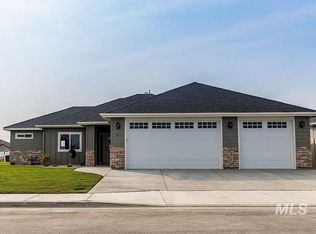 509 Canyon Crest Dr, Twin Falls, ID 83301