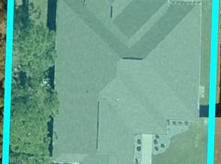 9150 Ridge Dr, Navarre, FL 32566
