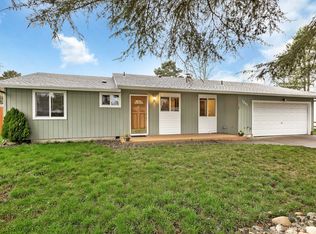 1841 NE 23rd Ct, Hillsboro, OR