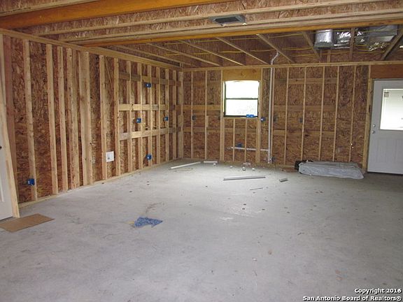 4th image of 9531 Strech Ave