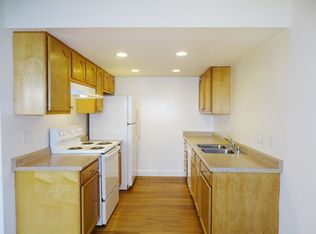 16601 Alliance Ave APT 11, Tustin, CA 92780