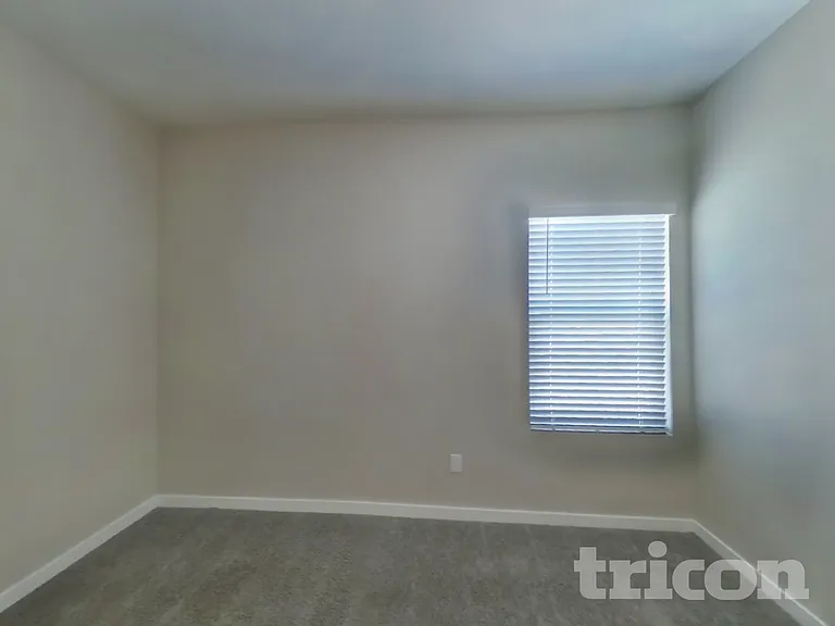 4539 E Grandview St — Photo 13