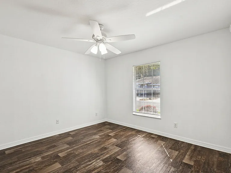The Flats at Belleview — Photo 37
