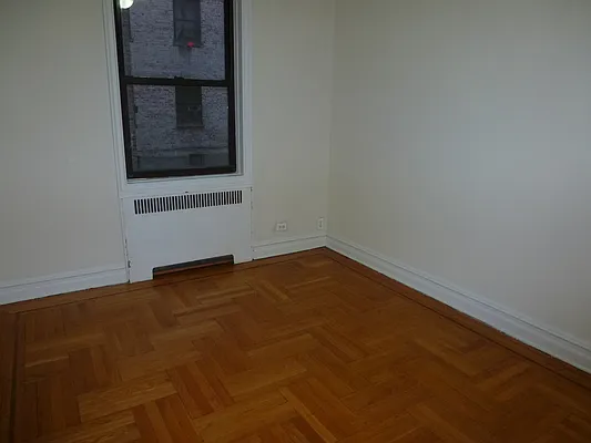 Rented by BRICK & GALO REALTY CORP | media 19