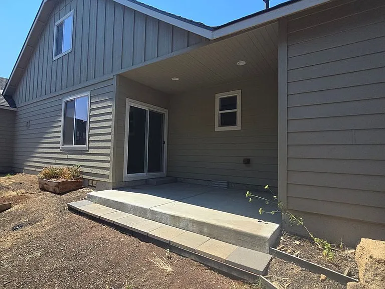 3869 SW Newberry Ave — Photo 27
