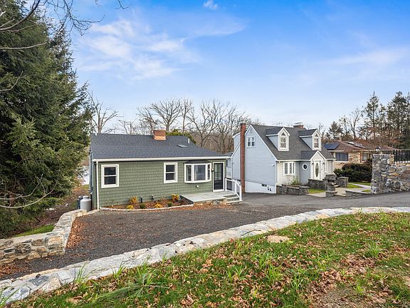 4th image of 128 Ball Pond Road