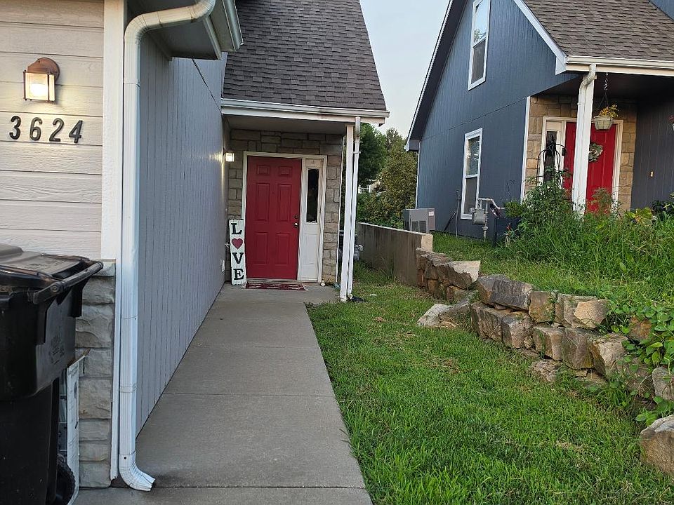 1st image of 3624 SW Chelsea Dr