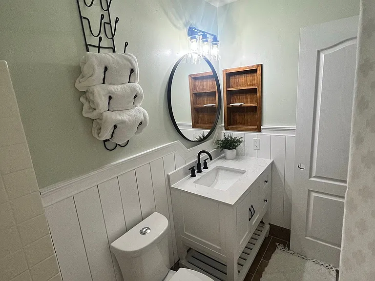 2647 E Riviera Dr — Photo 14