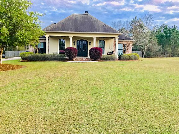 2nd image of 21809 Pine Terrace Dr