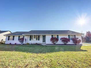 1540 Hillcrest Hts, Green Bay, WI 54313