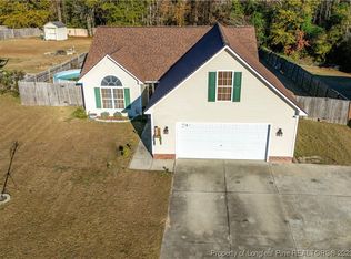 215 Antigua Dr, Raeford, NC 28376
