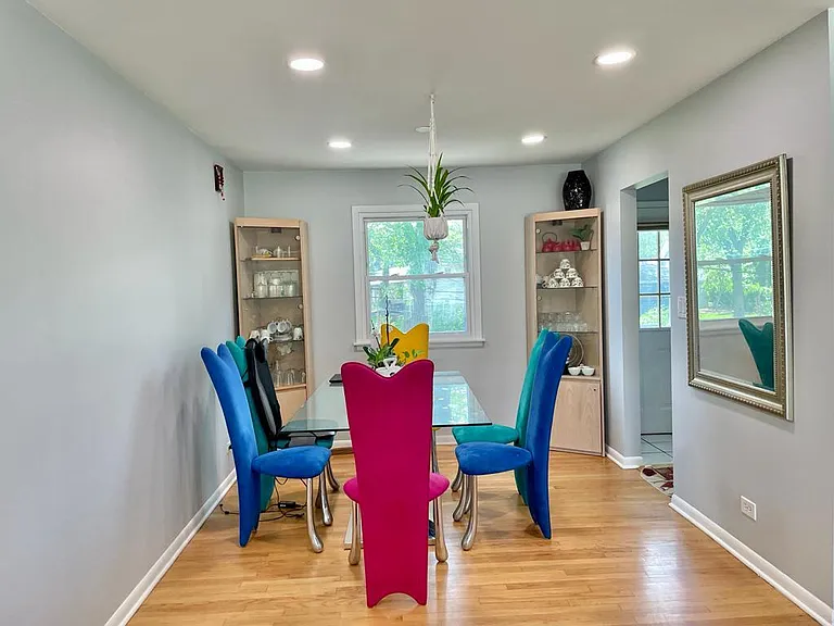 510 S Buffalo Grove Rd — Photo 9